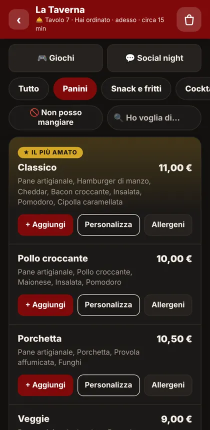 Menù digitale al tavolo con ordine dallo smartphone